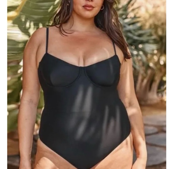 Summersalt under wire black bathing suit. Brand new with tags. - Picture 2 of 4